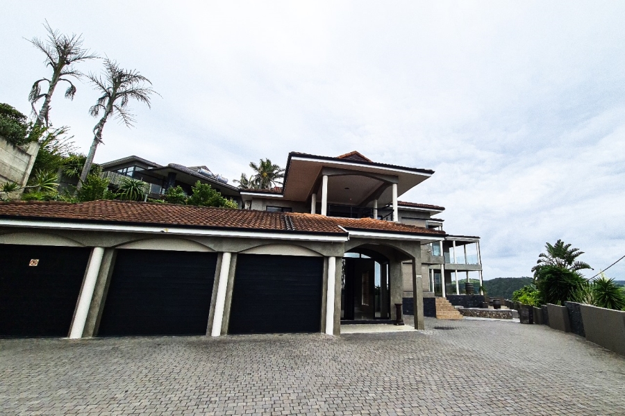 6 Bedroom Property for Sale in Gonubie North Eastern Cape